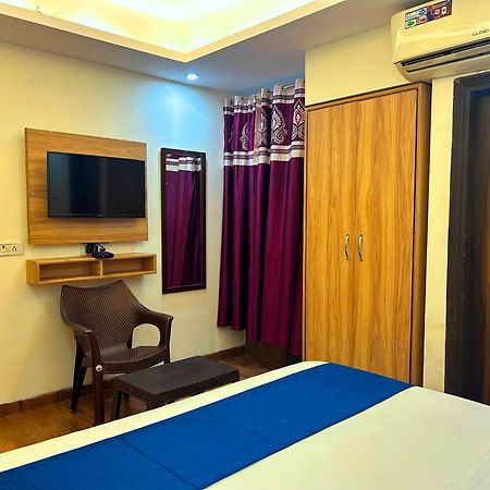 Hotel Golden Bliss At New Delhi International Airport Exterior foto